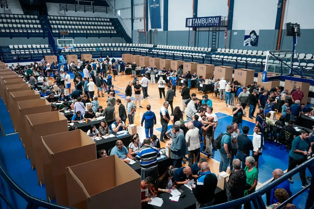 G67iKt0WYAA75_d